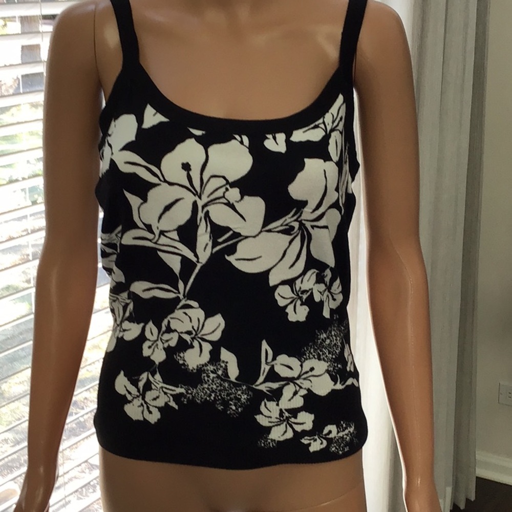 Sweater Set - image 7